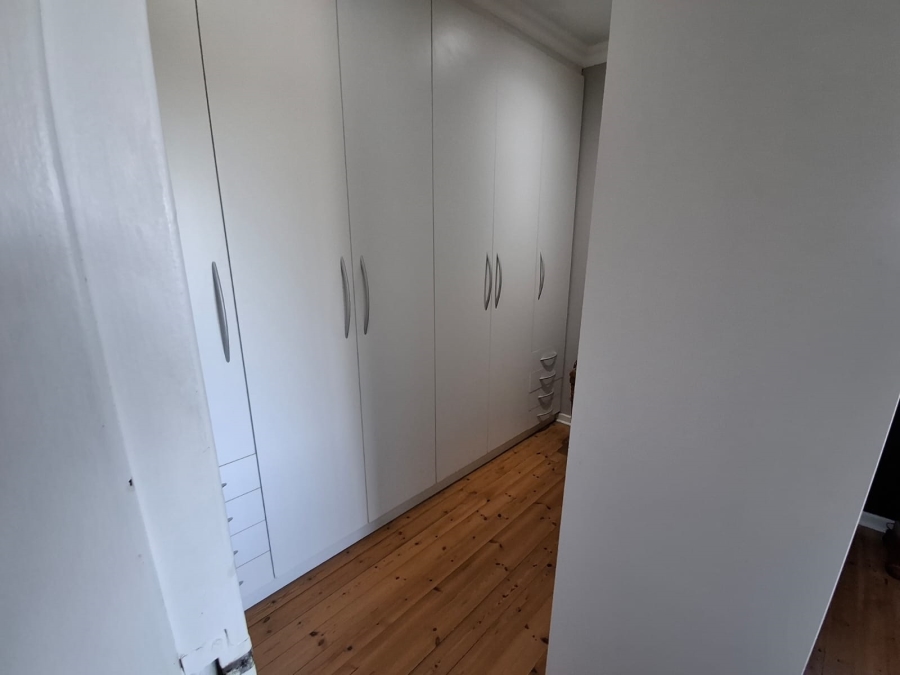 5 Bedroom Property for Sale in Nahoon Eastern Cape